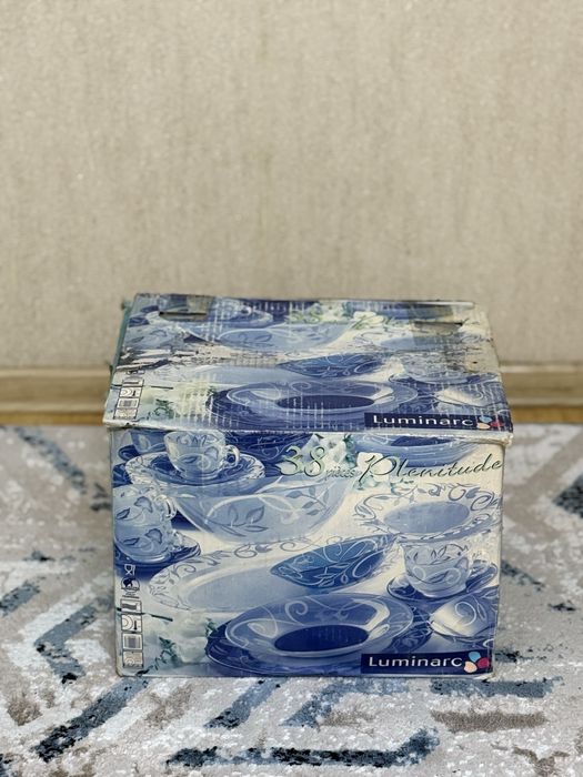 Сервис столовый новый