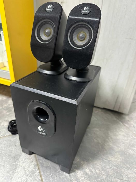 Тонколони , буфер Logitech X-210 2.1 за компютър