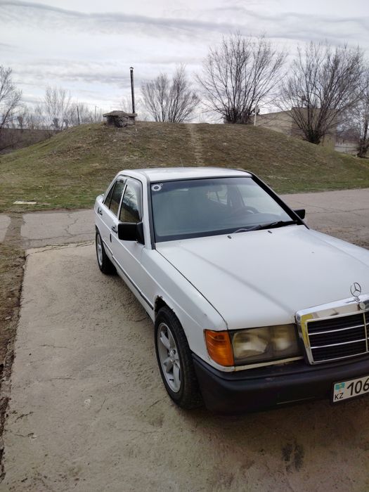 Мерседес бенз 190