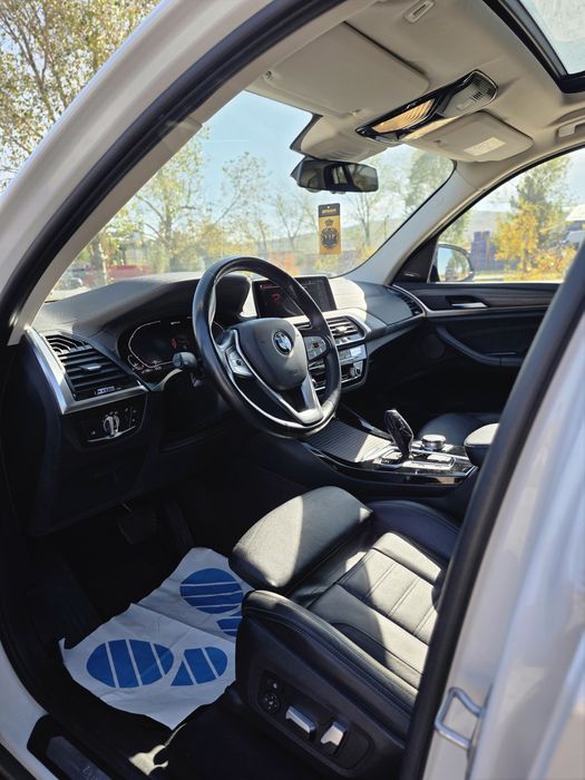 BMW X3 2021 — imagine 10