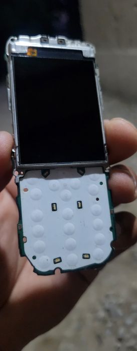Telefon Nokia 63 03i sotamiz