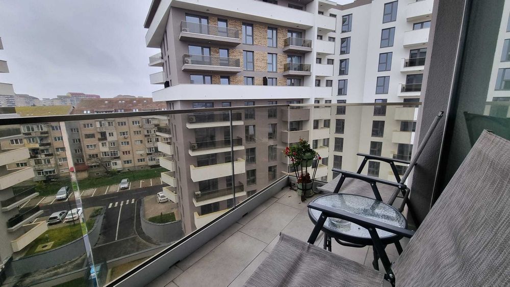 De inchiriat apartament 3 camere dotat lux