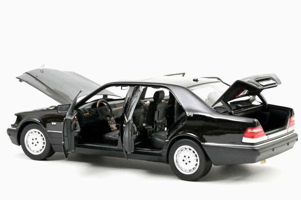 Macheta Mercedes-Benz S600 (W140) 1:18 Norev