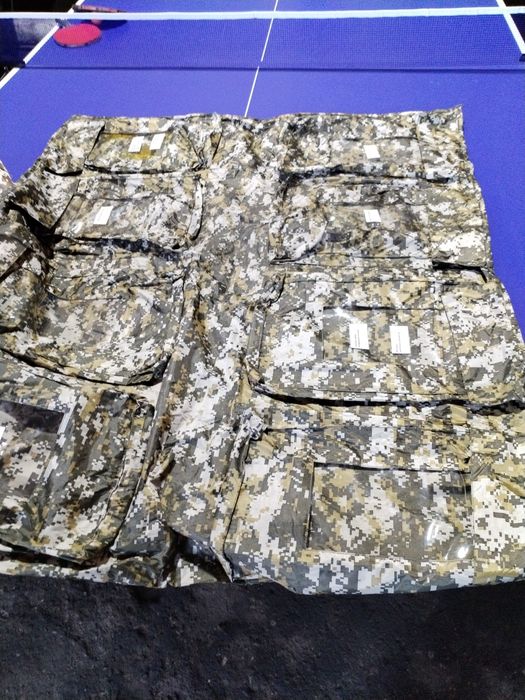 Рюкзак, нацессор, фляжка.