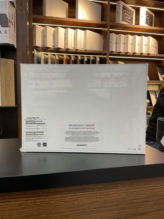 Macbook air M1 yengi 608