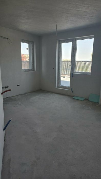 Просторен тристаен апартамент в Дървеница с АКТ 15!