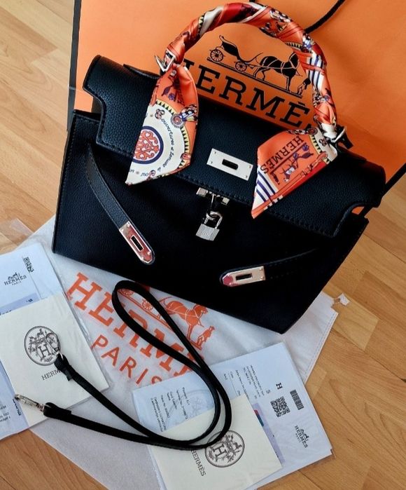 Geanta +papuci(diverse marimi),super model, saculet, etichetă, France