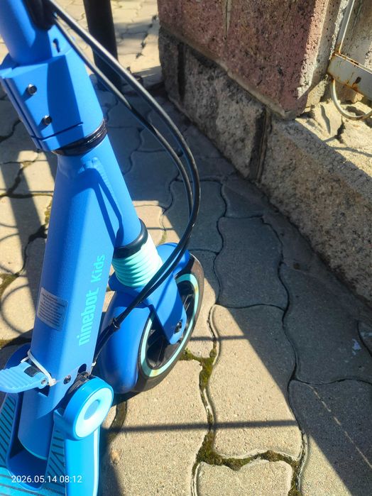 Детский Электросамокат Ninebot ekickscooter  E8