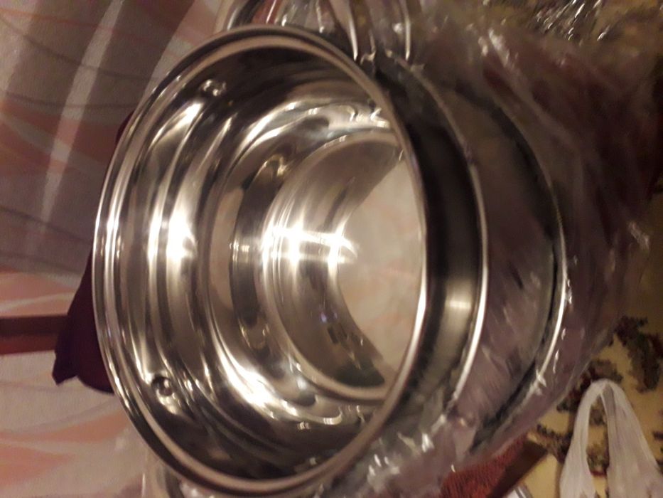 Продам набор кастрюль. Новый