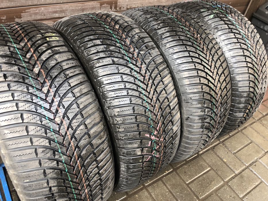 255/55/18 новые шины из Германии