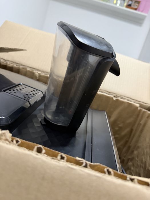 Espresor de cafea Philips - LatteGo