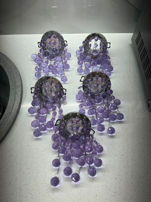 Красивые споты с хрусталем.