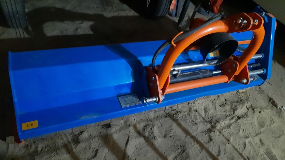 Vand tocatoare resturi vegetale