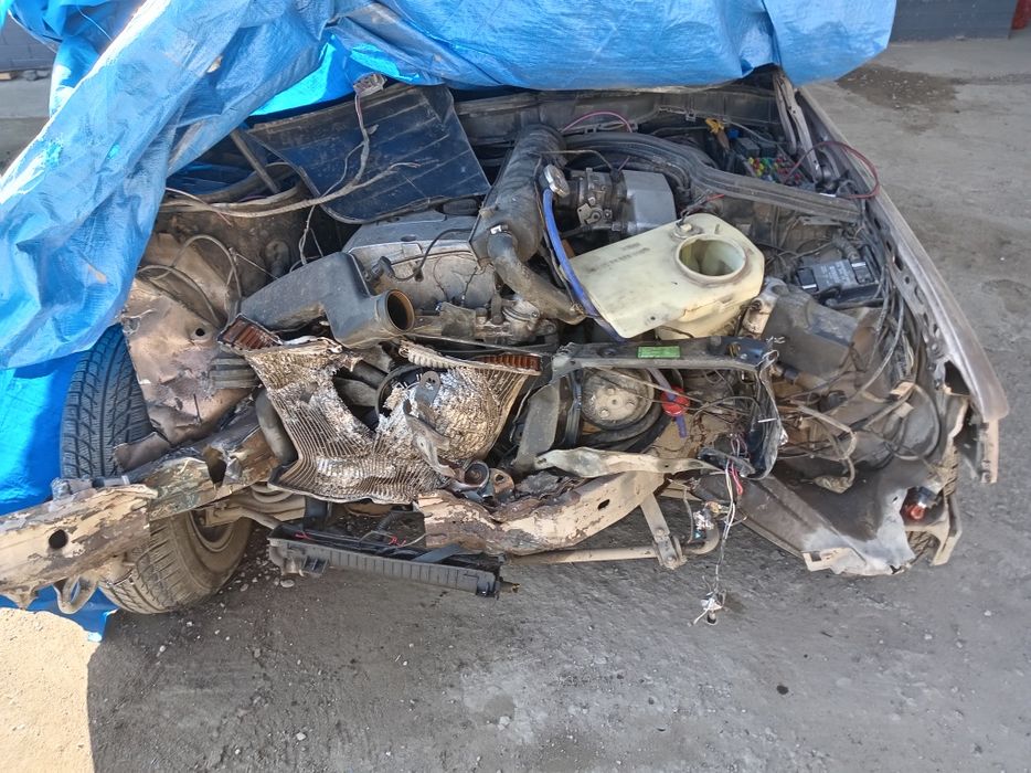 Мерседес сешка 202