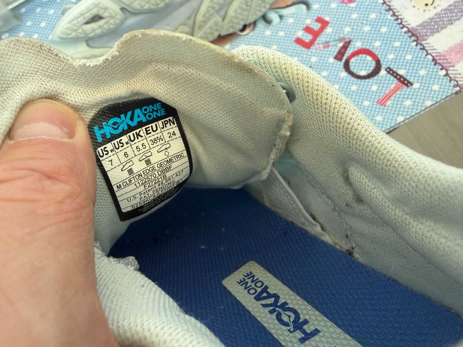 HOKA ONE ONE Clifton Edge Geometric''оригинални маратонки 38 номер