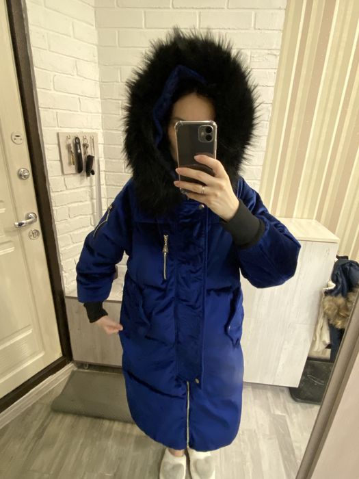 Пуховик зимний бархатный