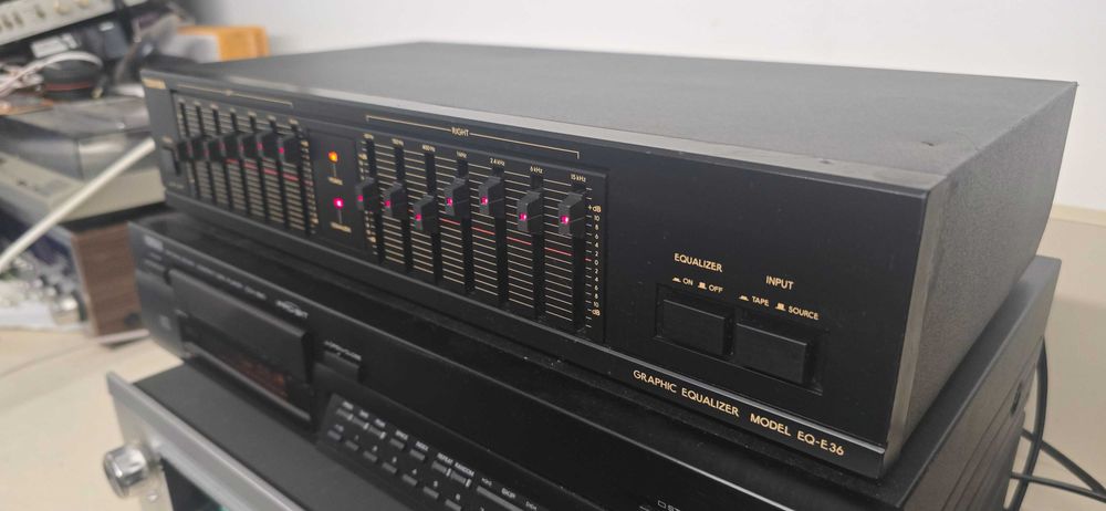 Egalizator toshiba EQ E36