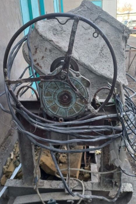 Производственная бетономешалка