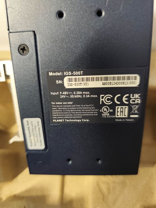 PLANET IGS-500T switch Ethernet industrial compact, fără management, echipat cu 5 porturi Gigabit