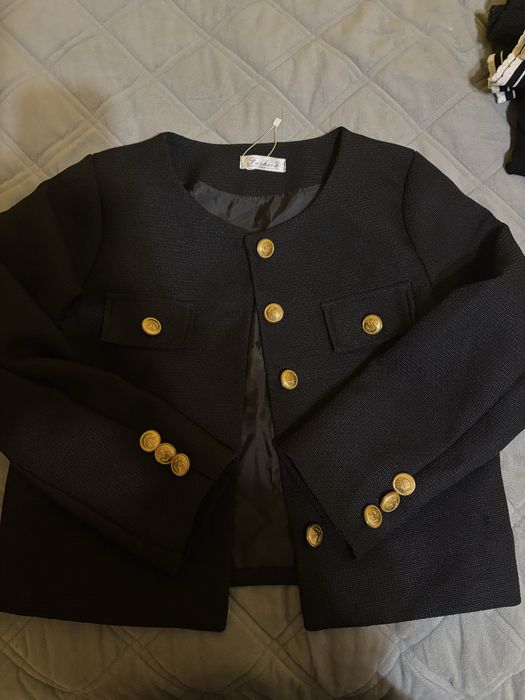 Одежда практически новая