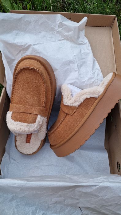 Papuci fashion cu blană
