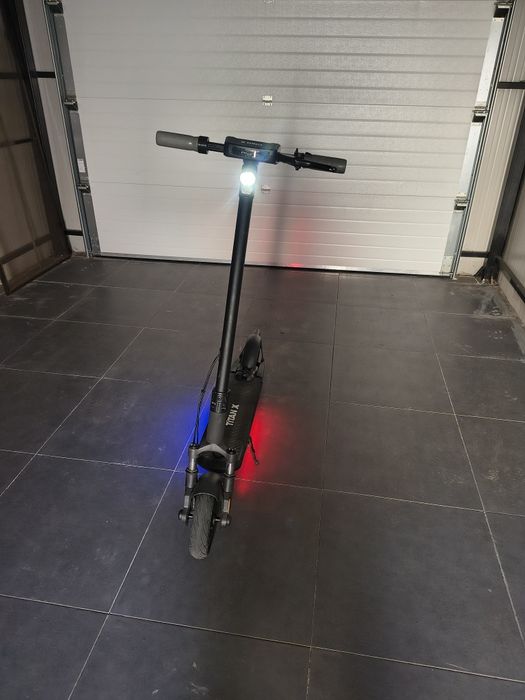 Trotineta electrica pliabilă myria titan x