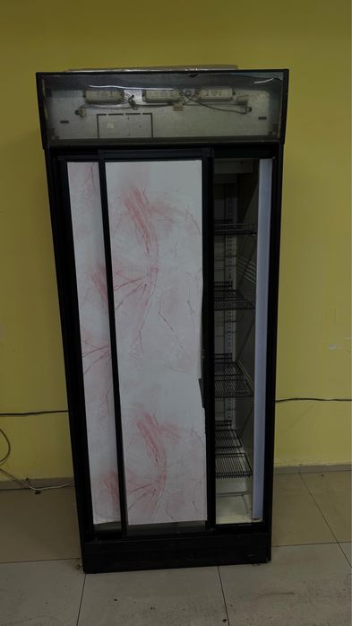 Продам холодильник