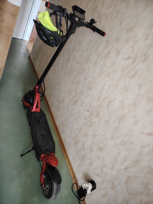 Продавам тротинетка KAABO MANTIS 10 DUAL PLUS RED