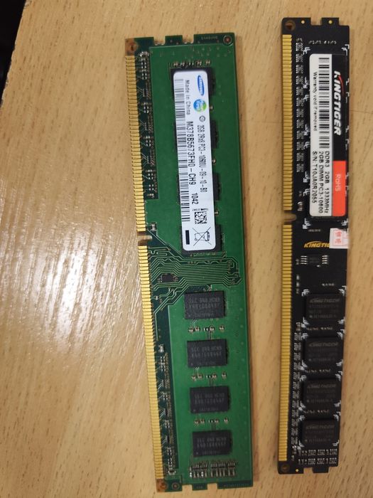 Продам DDR3 2гб, 2шт