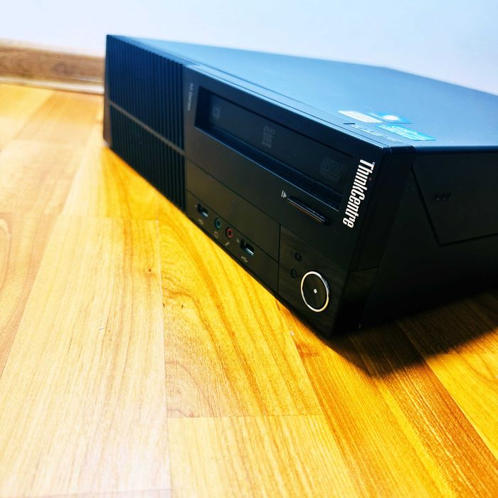 PC Lenovo ThinkCentre IntelCore i5 Quad-Core | 8GB RAM | Windows 11 | Super Preț | Livrare oriunde !