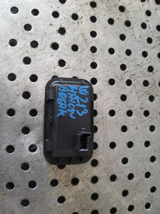 Buton inchidere haion mercedes e class w213 2128210651