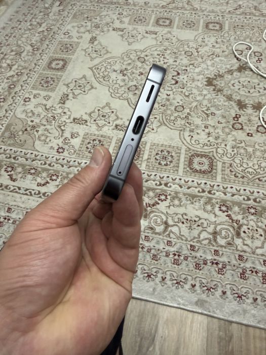 Продам Galaxy s24 256g