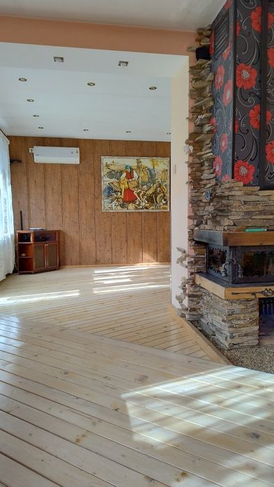 Продава се Етаж от къща в Шумен, Център - 234 кв.м за 770 €/кв.м - Снимка #9