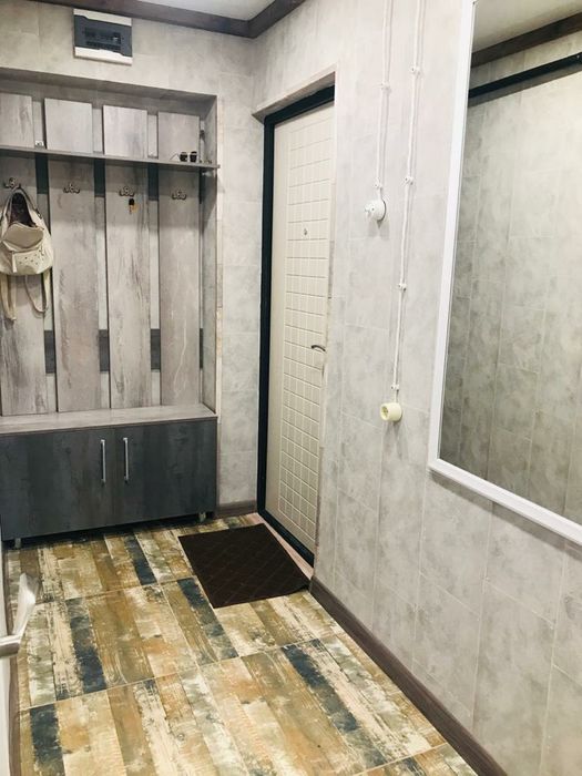 Аренда на Абдирова48/1 люкс