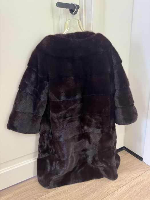 Продам норковую шубу