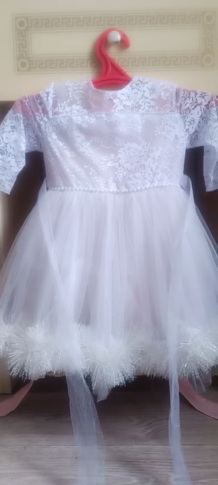 Платья детские нарядные