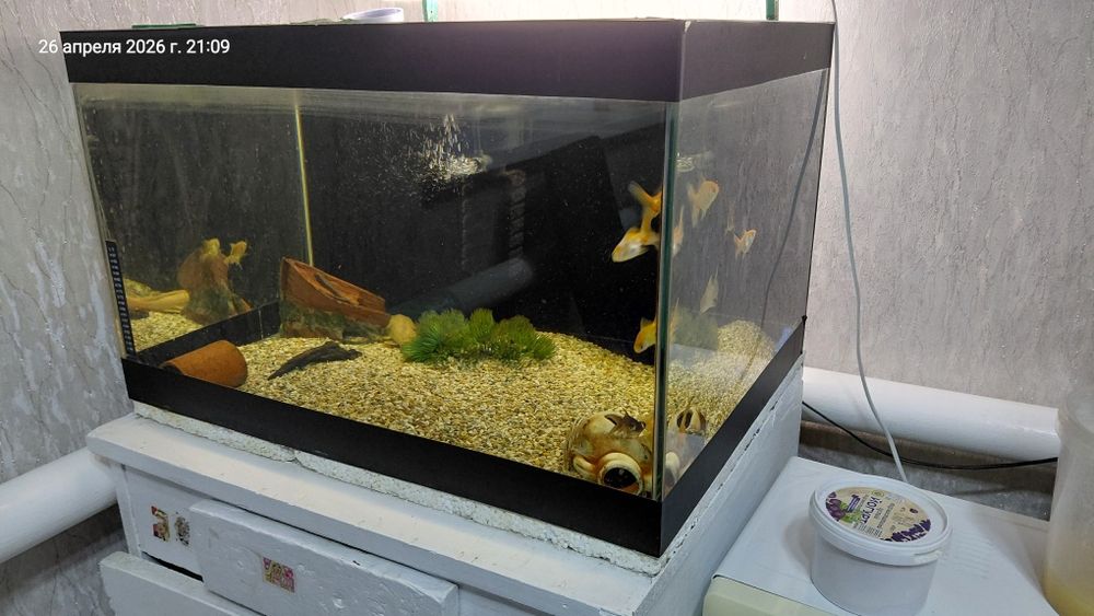 Продам аквариум на 130 литров