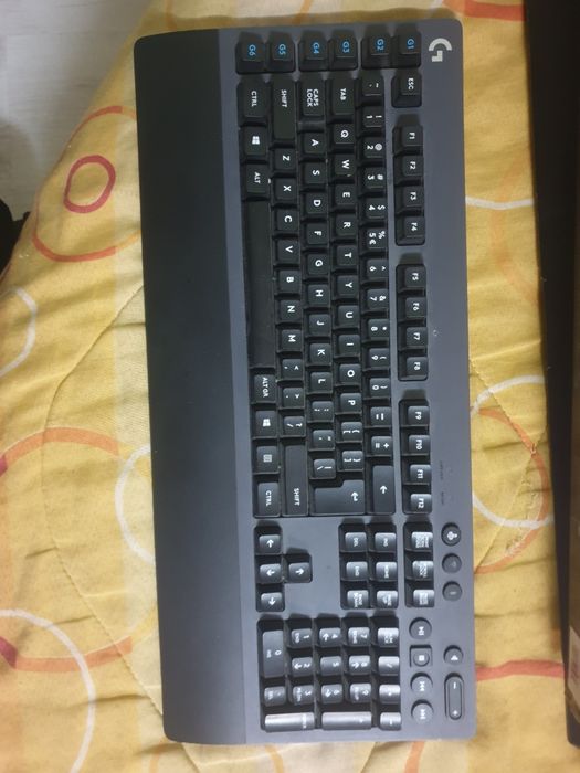 Logitech 613.   Top