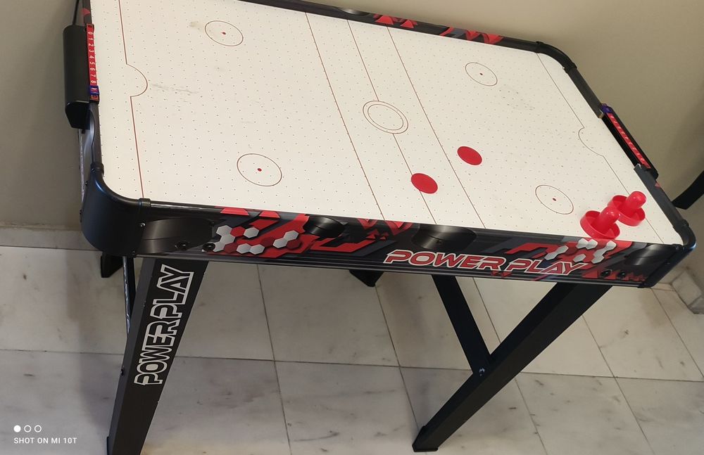 Голяма маса за игра