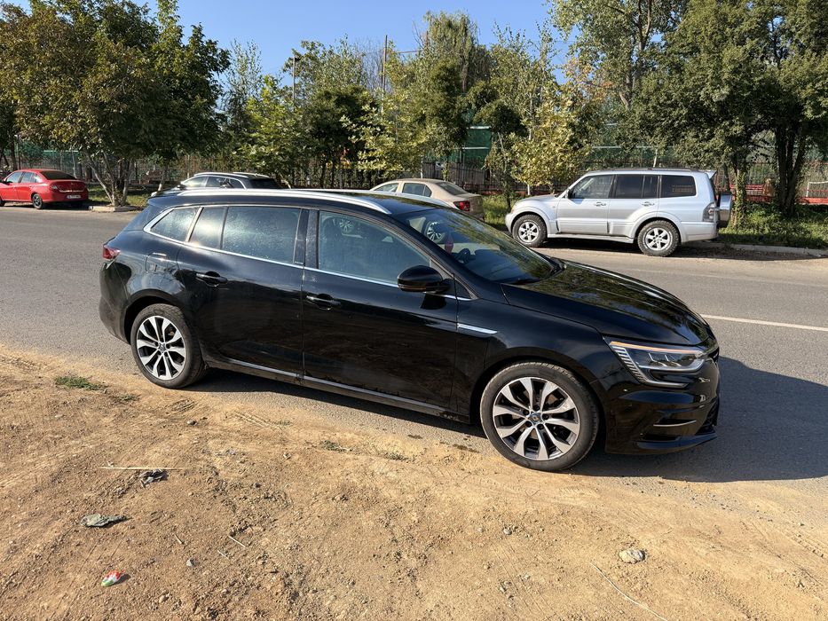RENAULT Megane 2020 — imagine 2