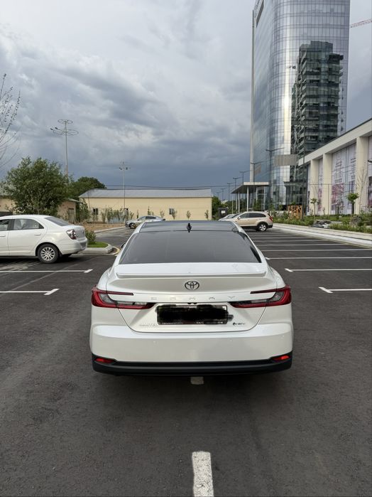 Toyota camry 2024