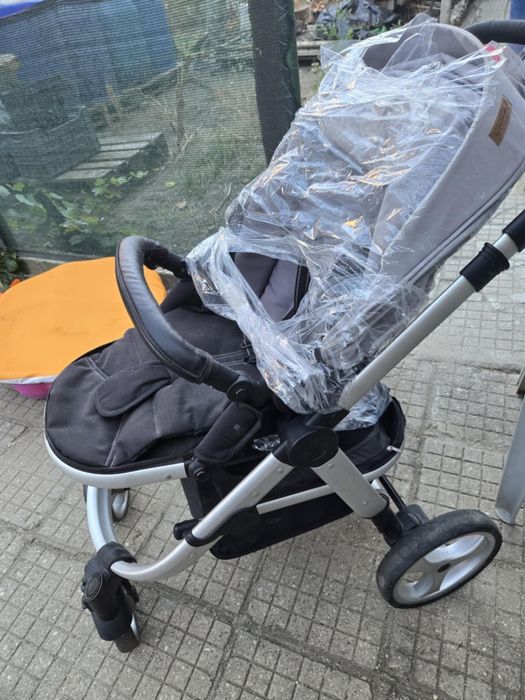 Бебешка количка с кошче за кола за новородено