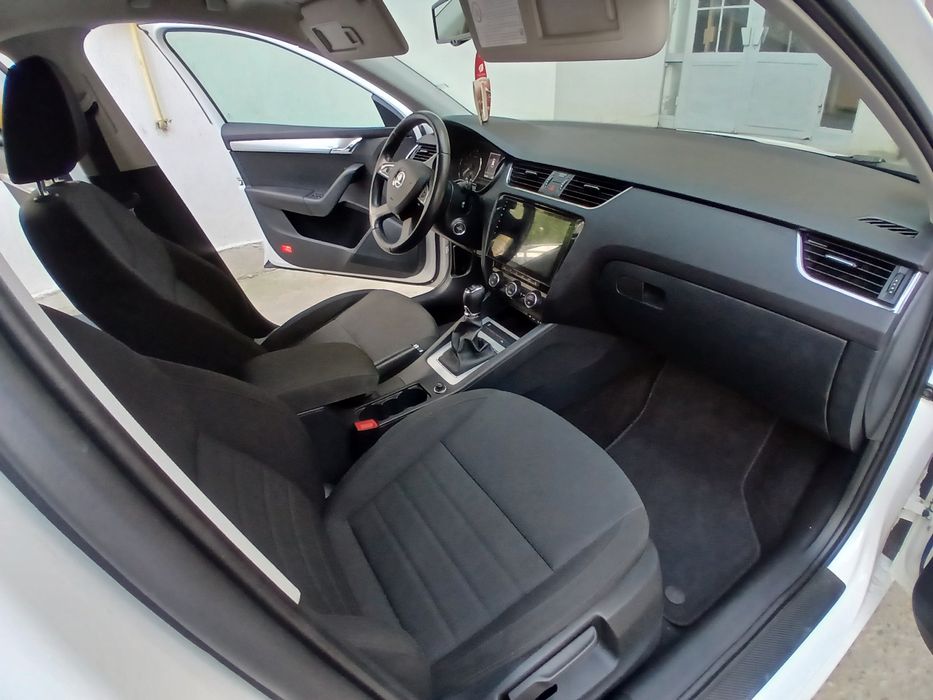 Skoda Octavia 2.0 tdi  150 cp km. puțini REVIZIE COMPLETĂ
