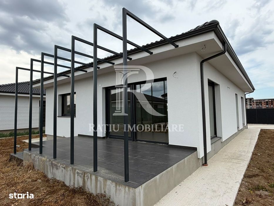 Casă modernă | Finisaje Premium| Terasă | Cihei