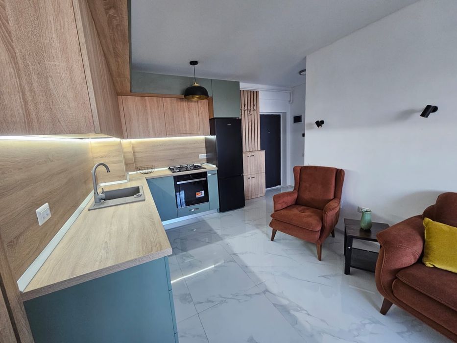 Vand studio/doua camere in pollux , lux