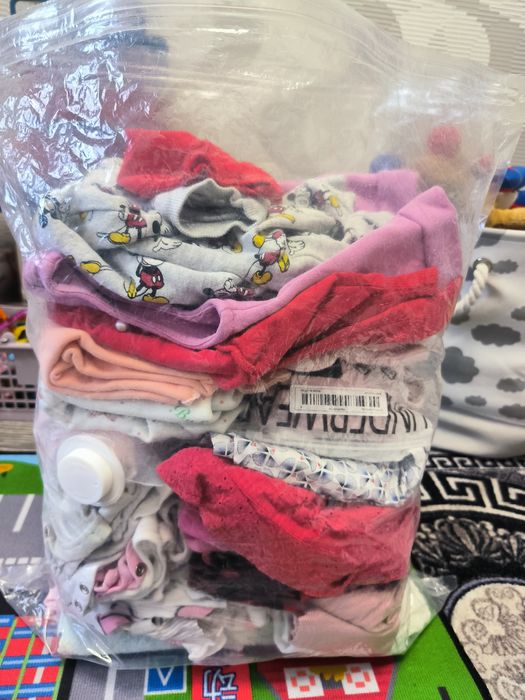Продам большой пакет детских вещей