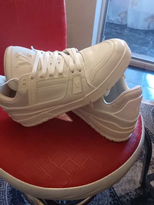 Adidași Louise vuititon