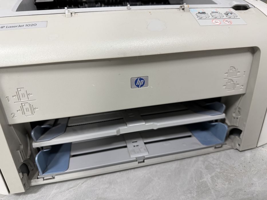 Продам принтер HP Laser Jet 1020