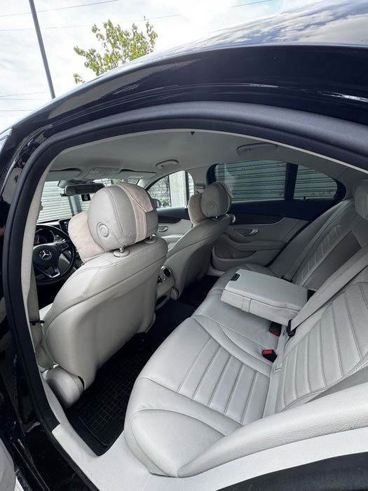 Vand Mercedes C-Class C 250d(9g tronic) 4matic Luxury Package 204cp