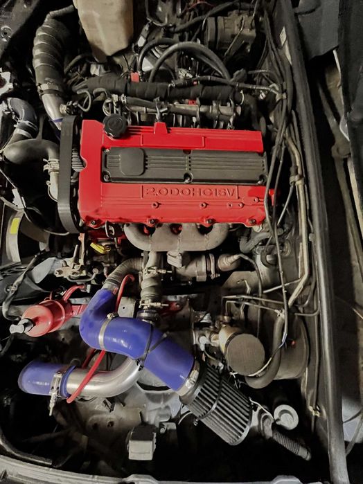 Продавам mazda mx-5